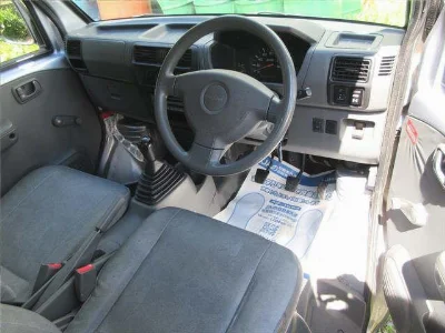 NISSAN CLIPPER