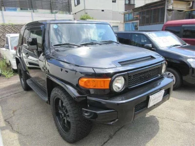 TOYOTA FJ CRUISER