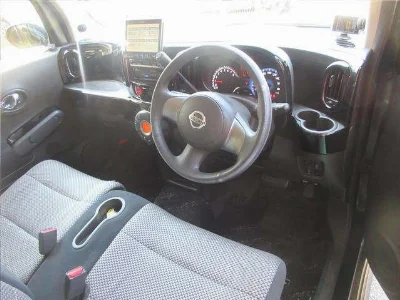 NISSAN CUBE