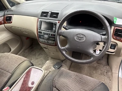 TOYOTA IPSUM