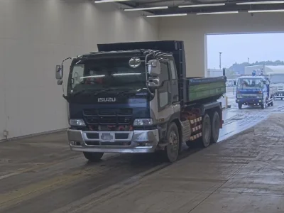 ISUZU GIGA