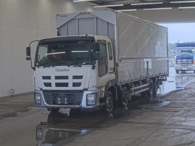 ISUZU GIGA