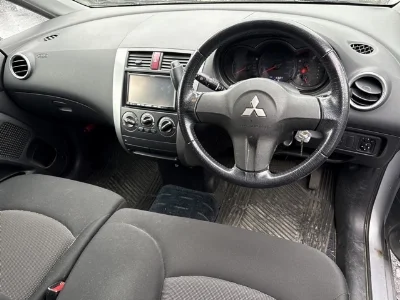 MITSUBISHI COLT PLUS