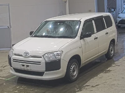 TOYOTA SUCCEED
