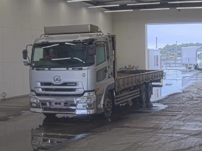 NISSAN UD