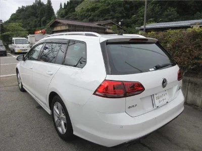 VOLKSWAGEN GOLF VARIANT