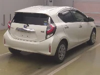 Цена авто Toyota Aqua с аукционов Японии, номер кузова NHP10, пробег 67 000, оценка 6