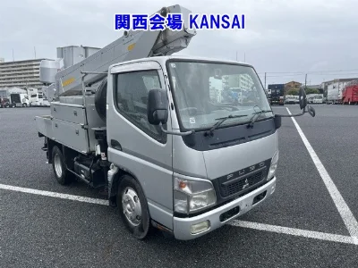 MITSUBISHI CANTER