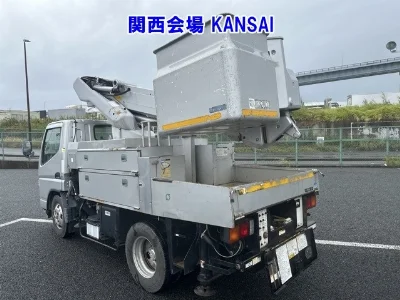 MITSUBISHI CANTER