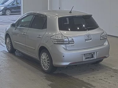TOYOTA BLADE