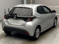 Цена авто Toyota Yaris с аукционов Японии, номер кузова MXPH10, пробег 106 000, оценка 6