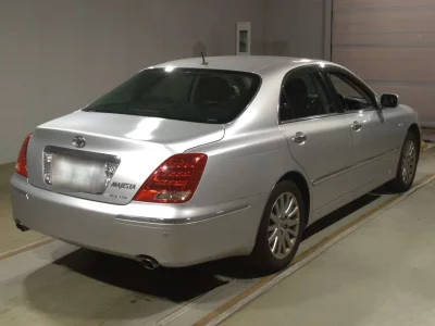 TOYOTA CROWN MAJESTA