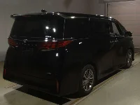 Цена авто Toyota Alphard с аукционов Японии, номер кузова AAHH40W, пробег 42 000, оценка 3