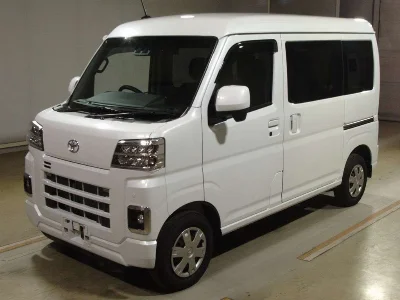 TOYOTA PIXIS VAN