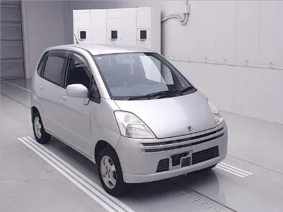 SUZUKI MRWAGON