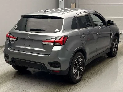 MITSUBISHI RVR