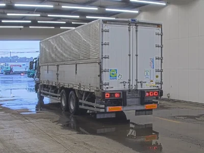 MITSUBISHI FUSO SUPER GREAT