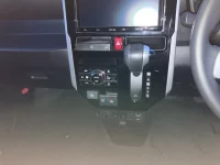 Цена авто Toyota Roomy с аукционов Японии, номер кузова M900A, пробег 87 000, оценка 8
