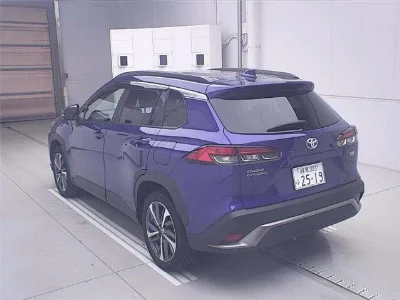 TOYOTA COROLLA CROSS