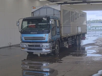 ISUZU GIGA