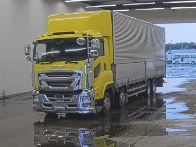 ISUZU GIGA