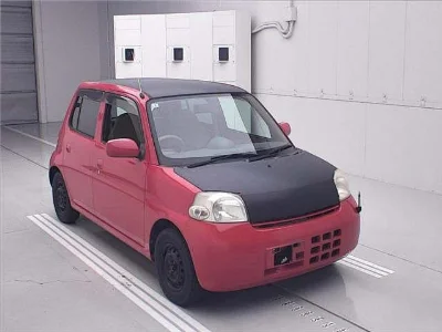 DAIHATSU ESSE