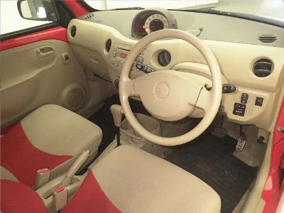 DAIHATSU ESSE