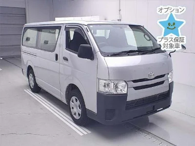 TOYOTA REGIUS ACE VAN