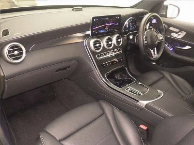 MERCEDES BENZ GLC