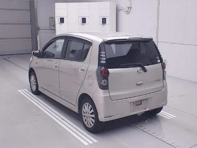 DAIHATSU MIRA