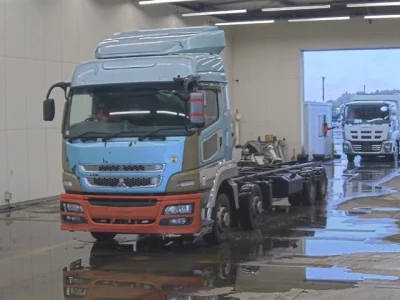 MITSUBISHI FUSO SUPER GREAT