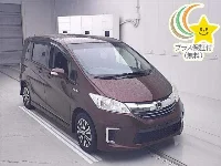 Цена авто Honda Freed с аукционов Японии, номер кузова GP3, пробег 30 000, оценка 8