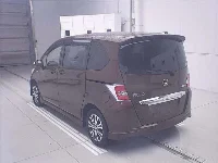 Цена авто Honda Freed с аукционов Японии, номер кузова GP3, пробег 30 000, оценка 8