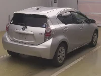 Цена авто Toyota Aqua с аукционов Японии, номер кузова NHP10, пробег 85 000, оценка 6