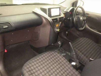 TOYOTA IQ