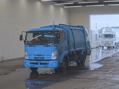 ISUZU FORWARD