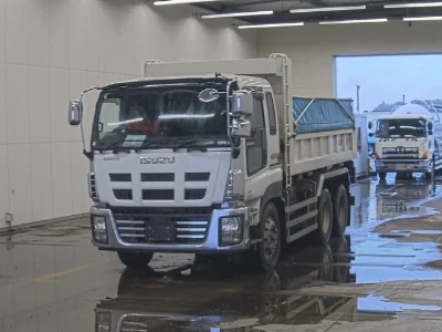 ISUZU GIGA