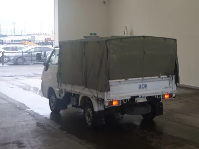 NISSAN VANETTE TRUCK