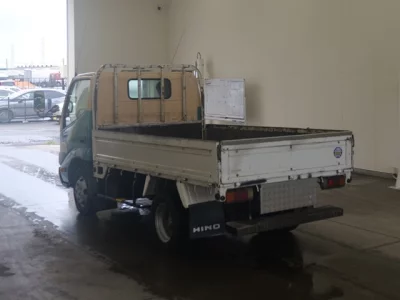 TOYOTA DYNA