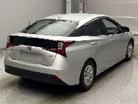 Цена авто Toyota Prius с аукционов Японии, номер кузова ZVW51, пробег 69 000, оценка 8