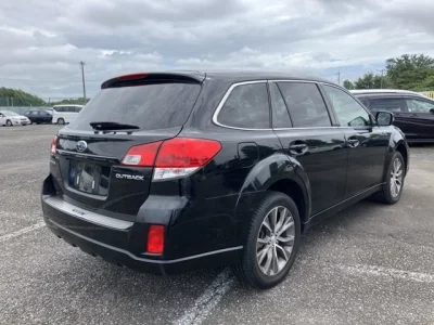 SUBARU OUTBACK