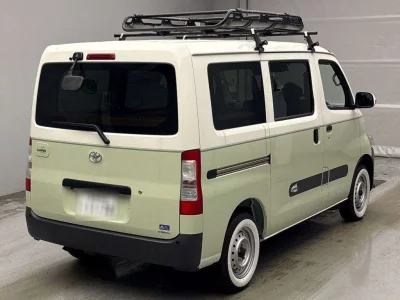 TOYOTA TOWN ACE VAN