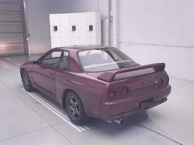 NISSAN SKYLINE