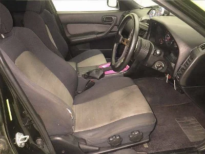 NISSAN SKYLINE