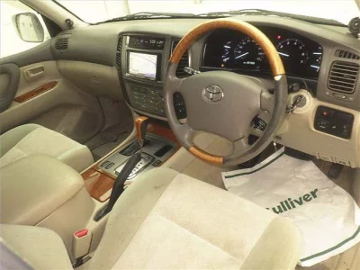 TOYOTA LAND CRUISER
