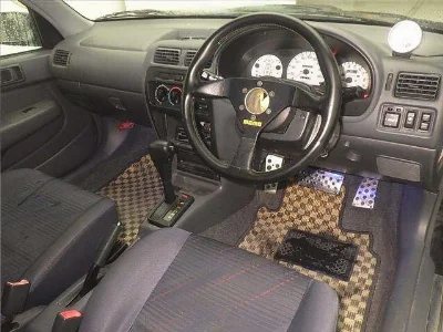 TOYOTA STARLET