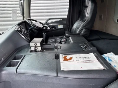 MITSUBISHI FUSO SUPER GREAT