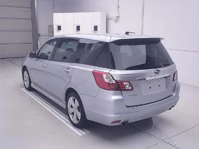 SUBARU EXIGA
