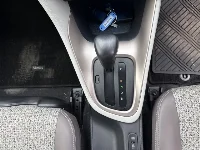 Цена авто Toyota Yaris с аукционов Японии, номер кузова MXPH10, пробег 60 000, оценка 7