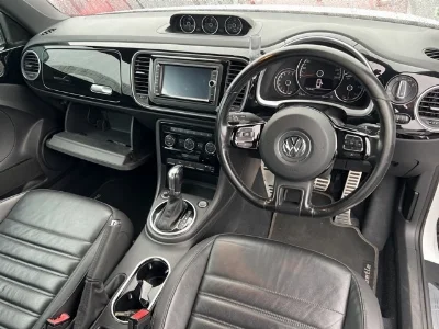 VOLKSWAGEN THE BEETLE